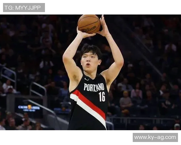 美媒体评论克林根五犯后球队不敢用杨瀚森护筐表现令人担忧