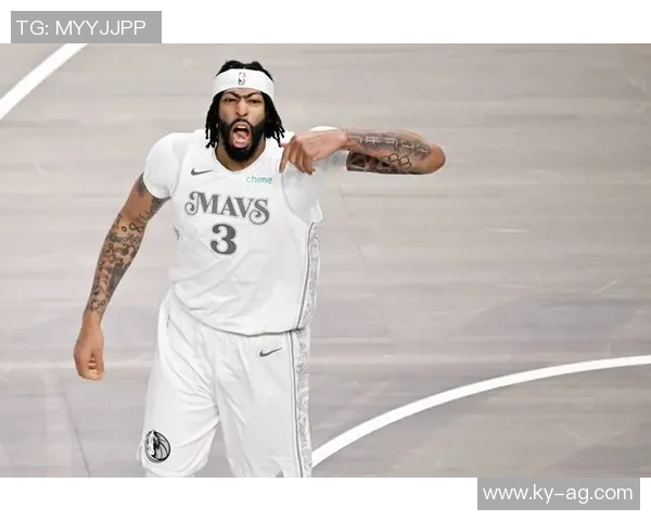 基德赞扬弗拉格年仅18岁却展现出全面攻防能力的成熟表现